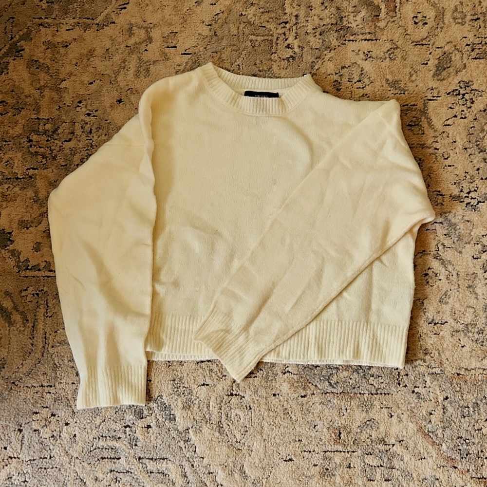 White knit sweater